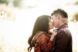 Phân tích xổ số lô tô miền bắc dựa vào giấc mơ thấy nụ hôn