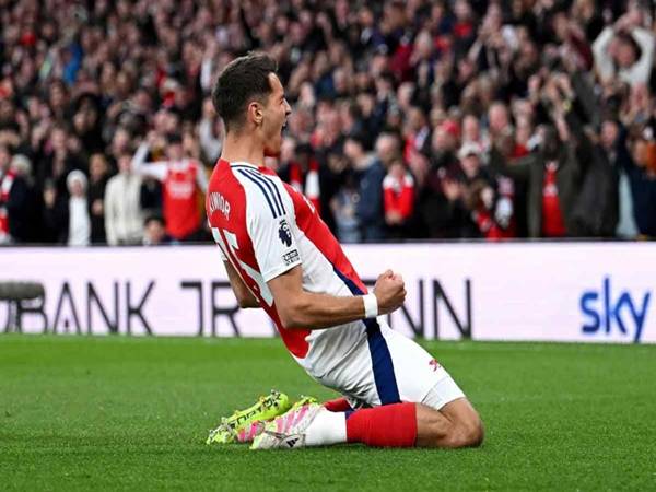 Tin CLB Arsenal: Bị Crystal Palace cầm hòa dễ dàng