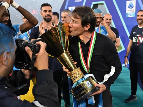 Bóng đá Ý 27/5: Conte sẽ rời Napoli ngay sau chức vô địch