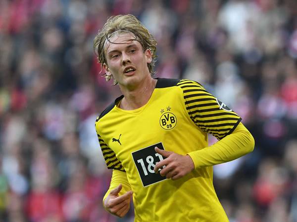 Cầu thủ Julian Brandt: Tài năng sáng giá của bóng đá Đức Cầu thủ Julian Brandt: Tài năng sáng giá của bóng đá Đức