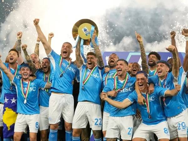 Vô địch Serie A nhận được những gì?