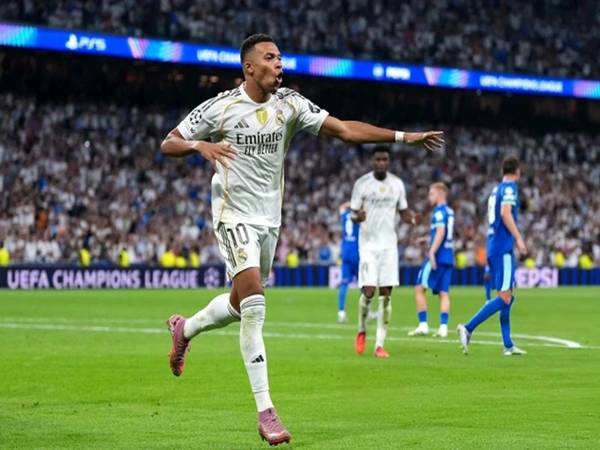 Mbappe tiếp tục khẳng định vai trò thủ lĩnh