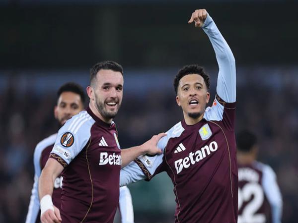 Mục tiêu lớn của Emery và vai trò của McGinn