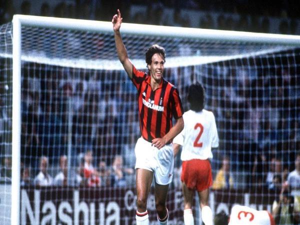 Marco van Basten – Biểu tượng bất tử của AC Milan